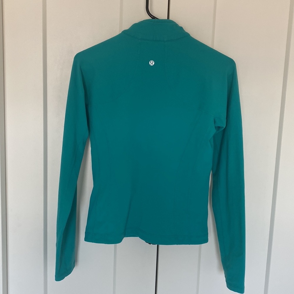 lululemon shape jacket - Picture 2 of 5